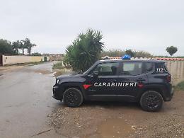 Vasta operazione dei carabinieri, in corso perquisizioni e identificazioni