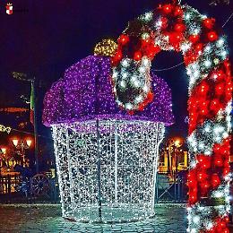 Si riaccendono le luminarie a Gaeta, obbligo di mascherina in piazza