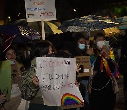 Sit-in ad Aprilia a difesa del Ddl Zan: «Meritiamo una legge che ci tuteli»