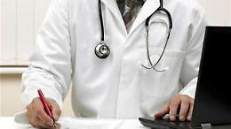Covid, medici no vax: altre 5 sospensioni