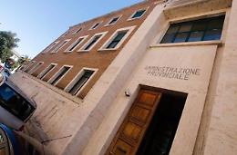 Gli strani intrecci tra Comune e Provincia: l'asse Pd-FI-Coletta