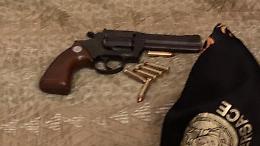 Aveva una pistola con matricola abrasa, arrestato dai carabinieri