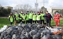 Aprilia Ecologica, 80 volontari per ripulire la zona degli istituti superiori