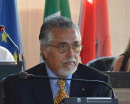 Discarica, il sindaco Savarese prova a difendersi: &laquo;Il s&igrave; &egrave; sulla bonifica&raquo;