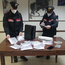 Sorpreso con quasi mezzo chilo di cocaina: arrestato un 46enne