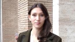 Caso Schiff, gli imputati: erano pacche goliardiche