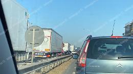 Incidente tra 4 veicoli, Pontina bloccata