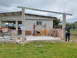 Casa abusiva sul litorale di Terracina, scattano i sigilli