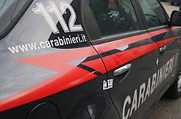 Ubriaco si denuda in pubblico: è recidivo. Denunciato dai carabinieri