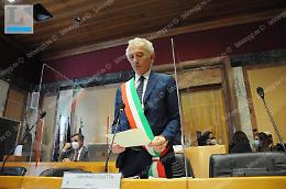 Governance Poll, Coletta guadagna punti: tra i primi 20 sindaci in Italia