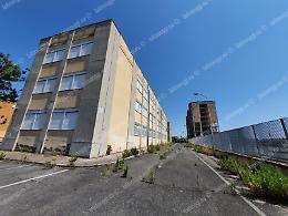 Nuovo braccio di ferro sull'ex scuola Sani