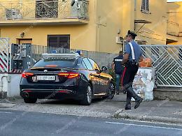 In arresto rapinatori seriali. Manette per una coppia di banditi