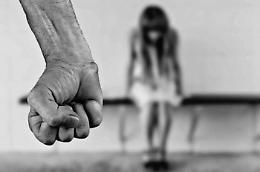 Violenza di genere, 800mila euro dalla Regione per il contrasto al fenomeno