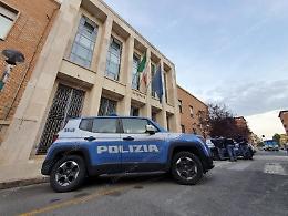 Spacciava nel locale, Daspo urbano per un giovane