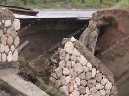 Cedimenti sul lungomare di Sabaudia, strada chiusa: situazione critica