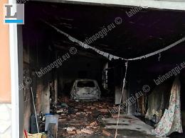 Maltempo, fulmine su una casa in centro: scoppia l'incendio