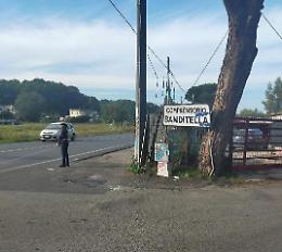 Studente investito dall'auto sulla Laurentina, ferito un 15enne