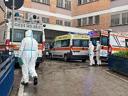 Ambulanze, medici a mezza tariffa