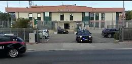 Ragazzo gay aggredito e insultato, 4 arresti