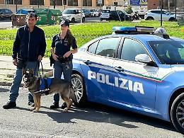 Controlli antidroga a scuola, segnalato uno studente e trovato hashish nel bagno