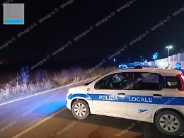 Autocisterna ribaltata, notte di interventi per il travaso del Gpl