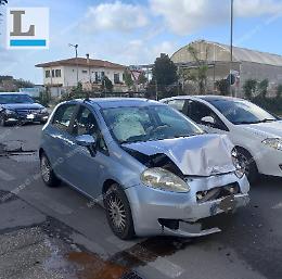 Incidente a catena: quattro persone ferite, anche una minorenne