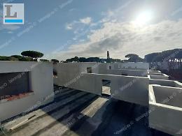 Villini con abusi sulla Pontina: due persone denunciate