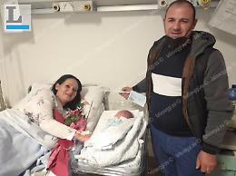 Fiocco Azzurro al Goretti, Kevin nasce 22 secondi dopo la mezzanotte. È record