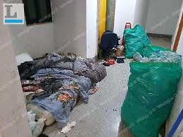 Palazzo di Vetro, blitz delle forze dell'ordine nel condominio da incubo