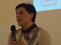 Falso, chiesto il giudizio per Carla Amici: tradita da una firma