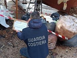 Discarica abusiva nel cantiere navale, scatta il sequestro