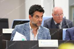 Maggioranza in crisi, Marchitti lascia Forum per Aprilia e passa al gruppo misto