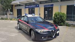 Furto aggravato nel parcheggio della stazione, arrestato