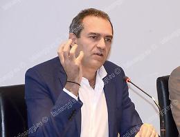Legalità e bene comune, De Magistris dialoga con Carmen Porcelli