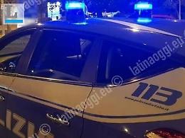 Notte da incubo per due giovani: lui picchiato, lei abusata. Caccia all'uomo