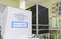 Elezioni comunali, affluenza ancora bassa: alle 23 si chiude col 43,63%