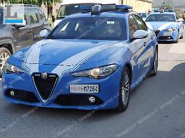 Insospettabile pusher in manette: nascondeva cocaina e 3 etti di hascisc