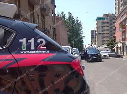 Lite tra stranieri in pieno centro