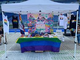 Tiziano Ferro per il Latina Lazio Pride: l'invito dal palco dell'Olimpico