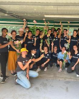 Week ok Possibilities, i volontari di AbbVie all'opera per il centro anziani