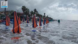 Il litorale devastato dalla terza mareggiata