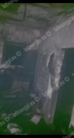 Un incendio lascia senza casa una famiglia, parte la colletta per aiutarli