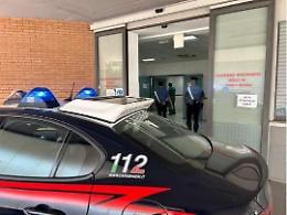 Minacce a pubblico ufficiale e interruzione di pubblico servizio, denunciati