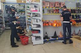 Polizia Locale, controlli nei negozi in vista della festa di Halloween