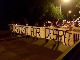 «Uccidono i nostri figli, restino dentro»