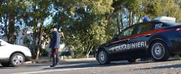 Non rispetta il divieto di avvicinamento all'ex, scattano i domiciliari