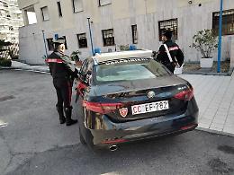 Furto di cosmetici, denunciate due donne