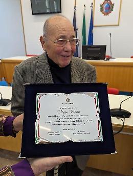 Calzolaio da 81 anni: il riconoscimento al signor Filippo Panno