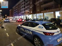 Tenta la rapina sotto casa con un accendino: preso dalla polizia