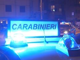 Prende a morsi la compagna e le rompe il timpano, arrestato